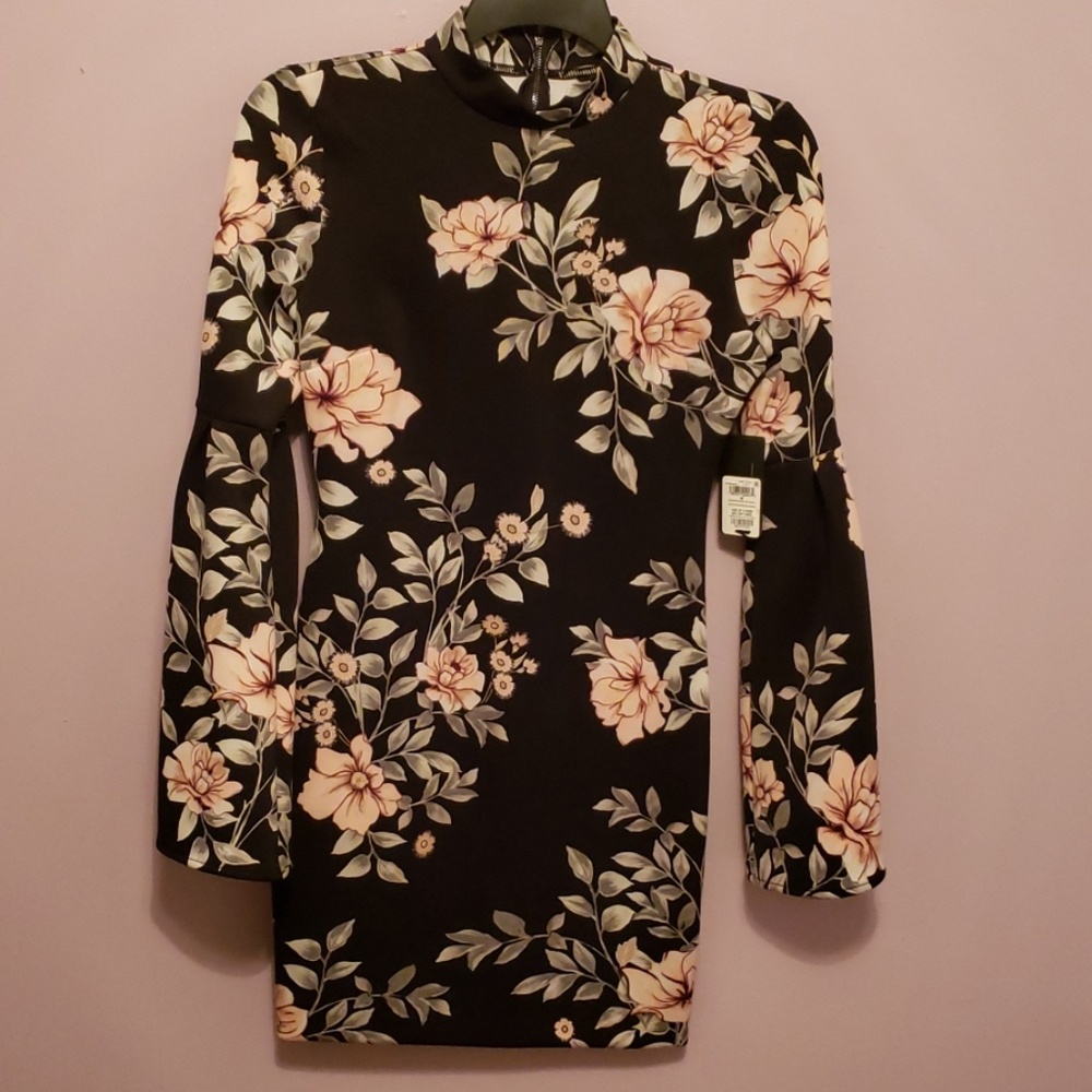 Guess Pleated Dress